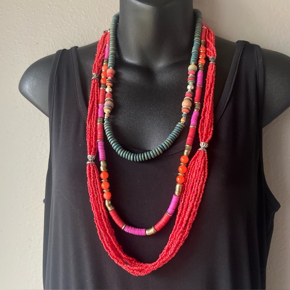 Jewelry - Vintage Multicolor Beaded Necklace Set